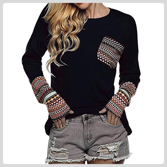 Boutique Tops - NWT Sweet Black Long Sleeve Thumb Hole T-Shirt